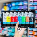 Mont Marte Acrylic Colour Paint Set 8pc x 75ml - Image 3