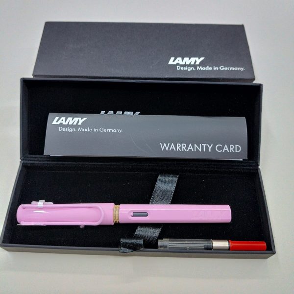 Original LAMY Safari Fountain Pen Lightrose  Nib Grade M With Converter